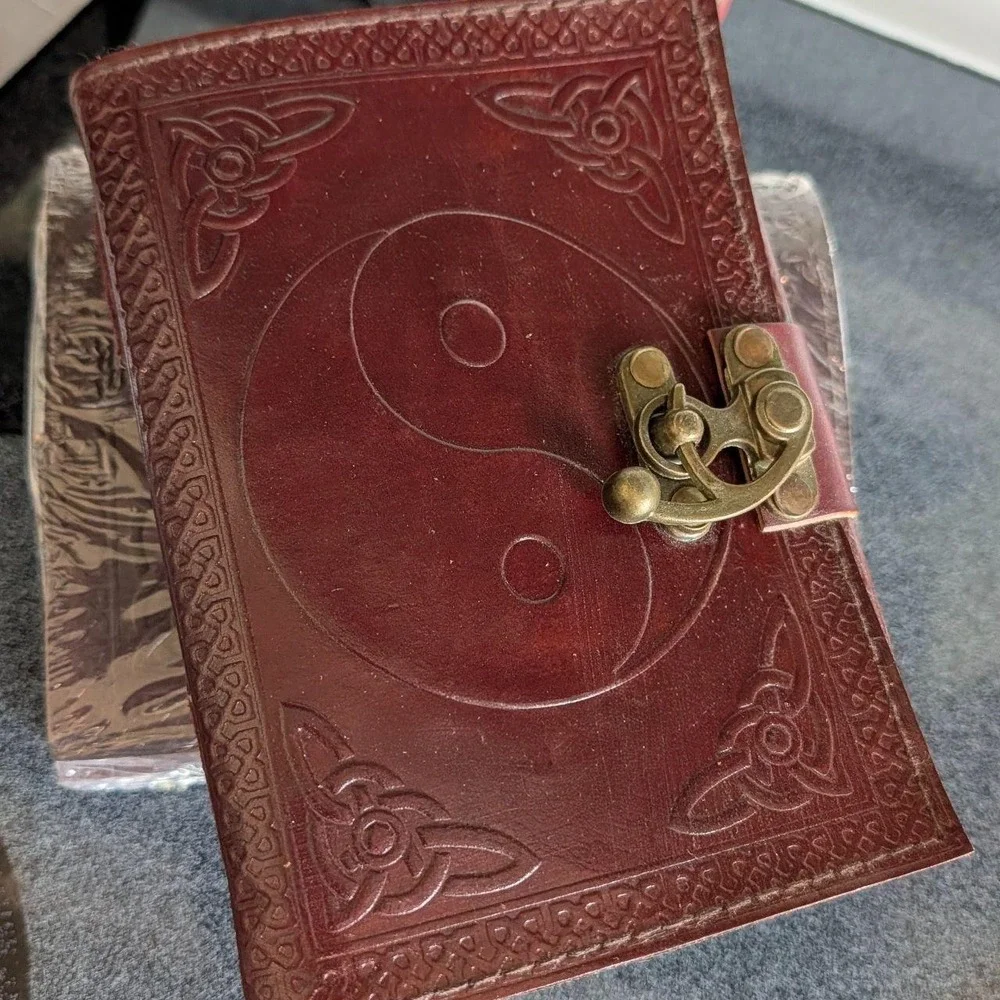 Fantasy Gifts 2887 Yin Yang Journal 5x7 Brown Vintage 2007 Y2K Deadstock